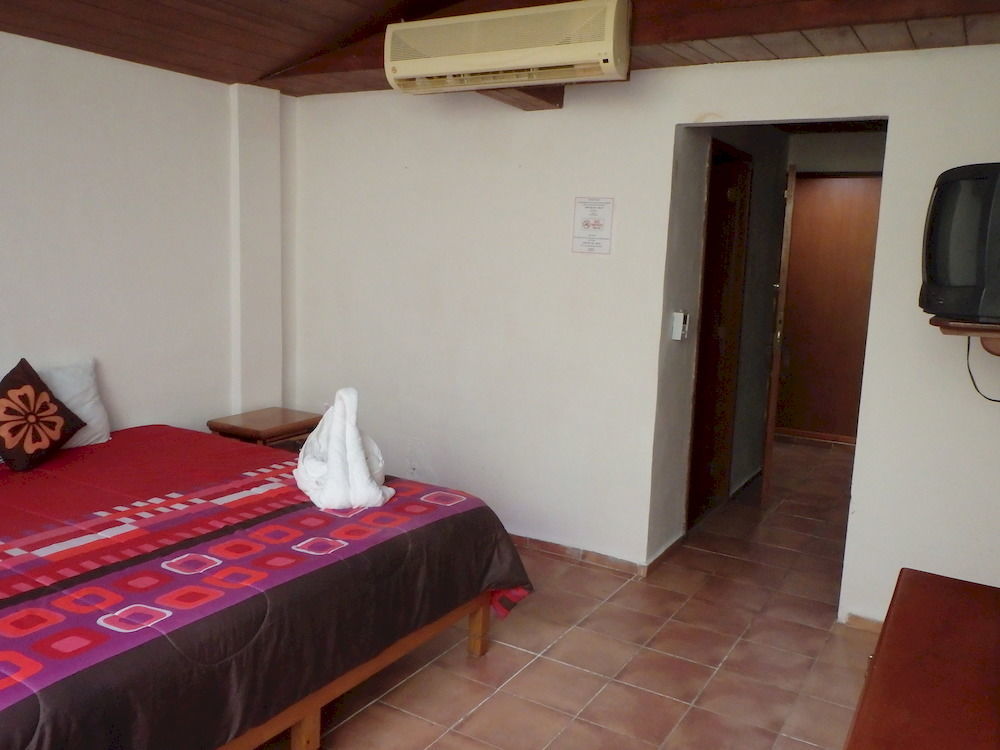 Hotel El Hormiguero Playa del Carmen Luaran gambar