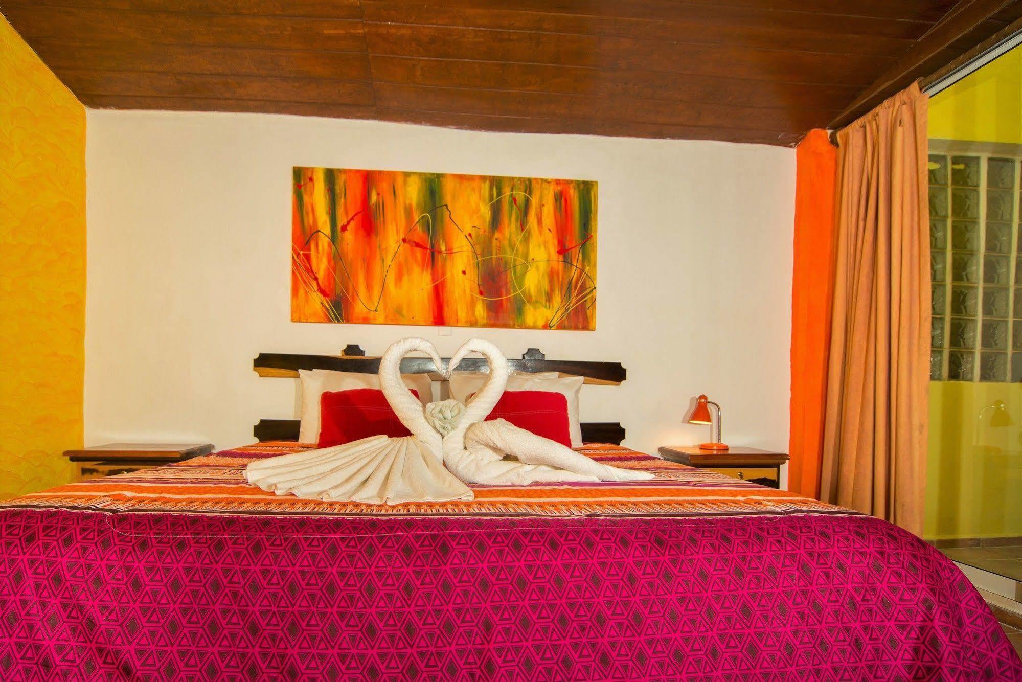 Hotel El Hormiguero Playa del Carmen Luaran gambar