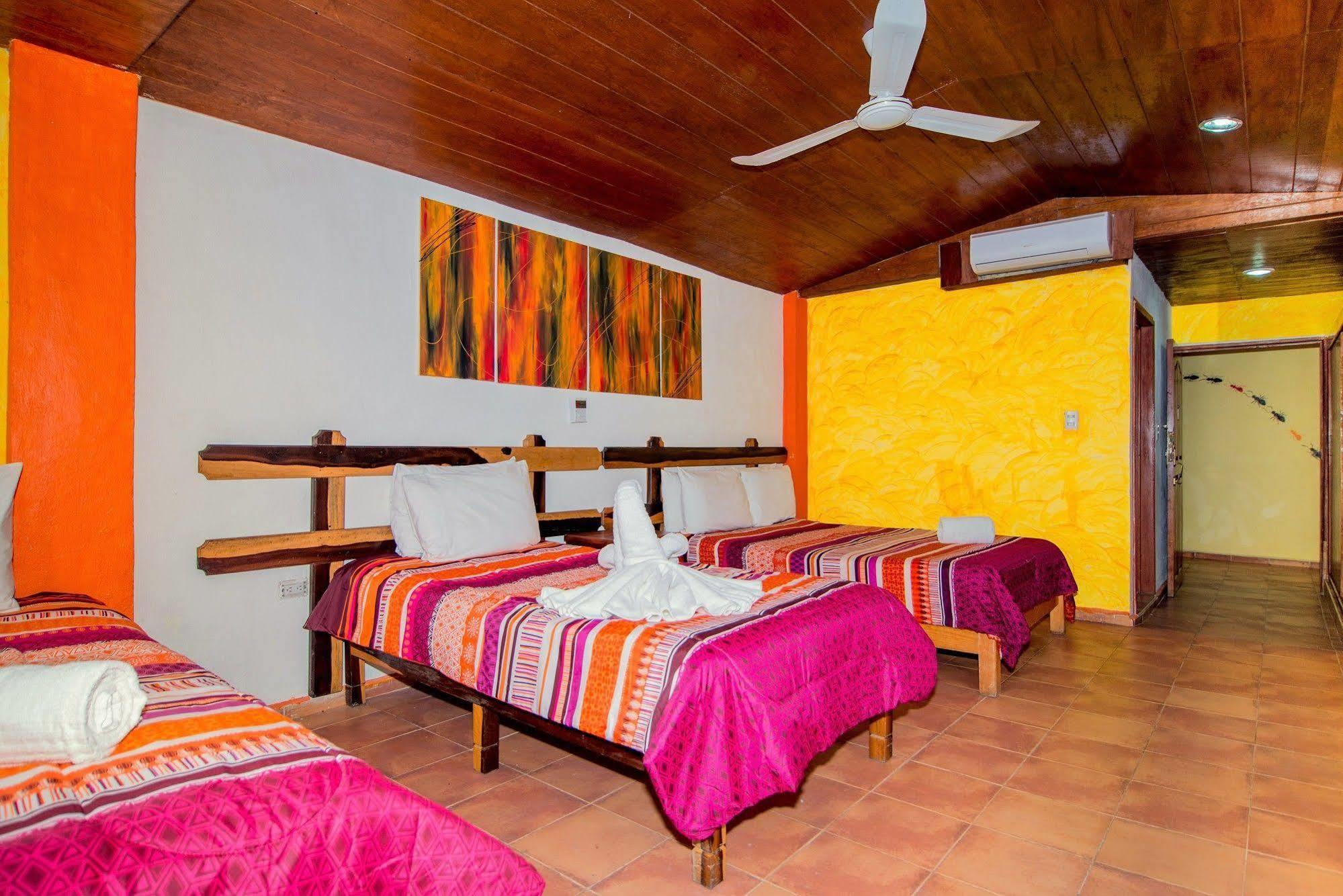 Hotel El Hormiguero Playa del Carmen Luaran gambar